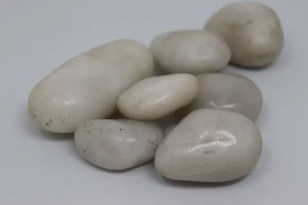 Clearance 20 kg Polerad småsten Flodsten Pebbles Trädgårdsgrus Prydnadsgrus Vit Trädgårdsstenar & Klivstenar