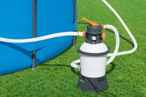 Bestway Flowclear Sand Filter Pump - 3.028L/t