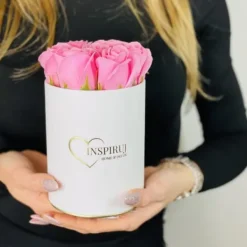 Clearance Blomlåda Inspiruj - Vit låda med tvålrosor - nr 6 Ljuslila Blommor