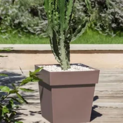 Eda Tuscan Square Flower Pot - 39 x 39 x H 39 cm - 38 l - Taupe