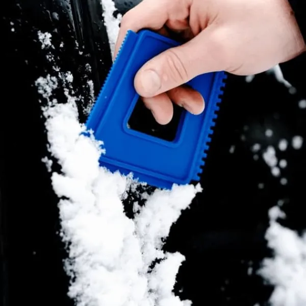 K2 Isskrapa tar bort snö, frost och is Snöborttagning