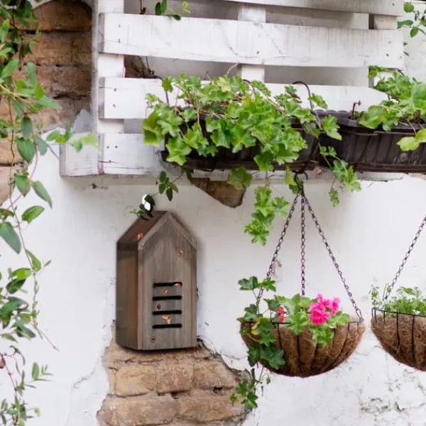 Sale Nyckelpigshus, 25x12x10 cm, Brun, Trä För Fåglar & Småvilt
