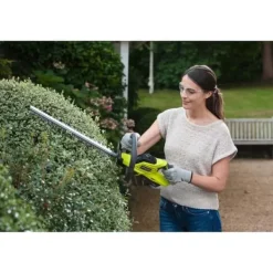 Ryobi - 18V ONE+ häcksax - 45 cm blad - 18 mm avstånd - säljs utan batteri eller laddare - EXKLUSIVT WEBB - OHT1845