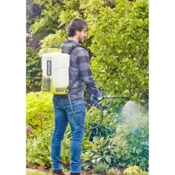 Ryobi - 18V ryggsäcksspruta - upp till 6,2 bar - flöde 1 l/min till 1,8 l/min - 15 L tank - säljs utan batteri - RY18BPSB-0