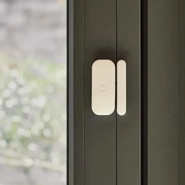 Smart larmkit + utomhussiren - Ansluten - YALE - 4 tillbehör