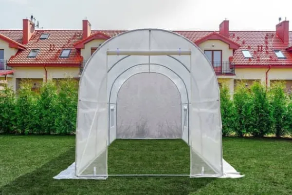Viking Choice Hobbyväxthus 4,5x2x2m - Hållbar, UV-beständig PE-täckning, 9m² odlingsyta