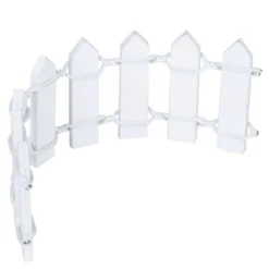 Outlet Vit Fairy Garden Ornament med härligt trästaket och växtkrukor Trädgårdsprydnader