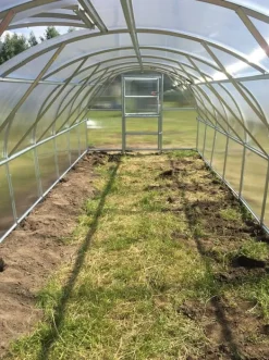 Best Växthus BALTIC 3x8m med 6 mm polykarbonatbeläggning Växthus