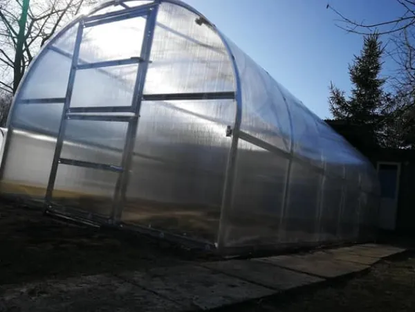 Best Växthus BALTIC 3x8m med 6 mm polykarbonatbeläggning Växthus