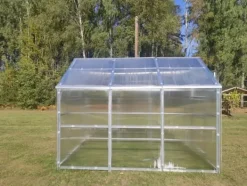 Sale Växthus KLASIKA BERNARD 2,35x4 m med 6mm polykarbonat Växthus