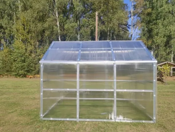 Sale Växthus KLASIKA BERNARD 2,35x4 m med 6mm polykarbonat Växthus