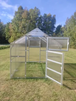 Sale Växthus KLASIKA BERNARD 2,35x4 m med 6mm polykarbonat Växthus